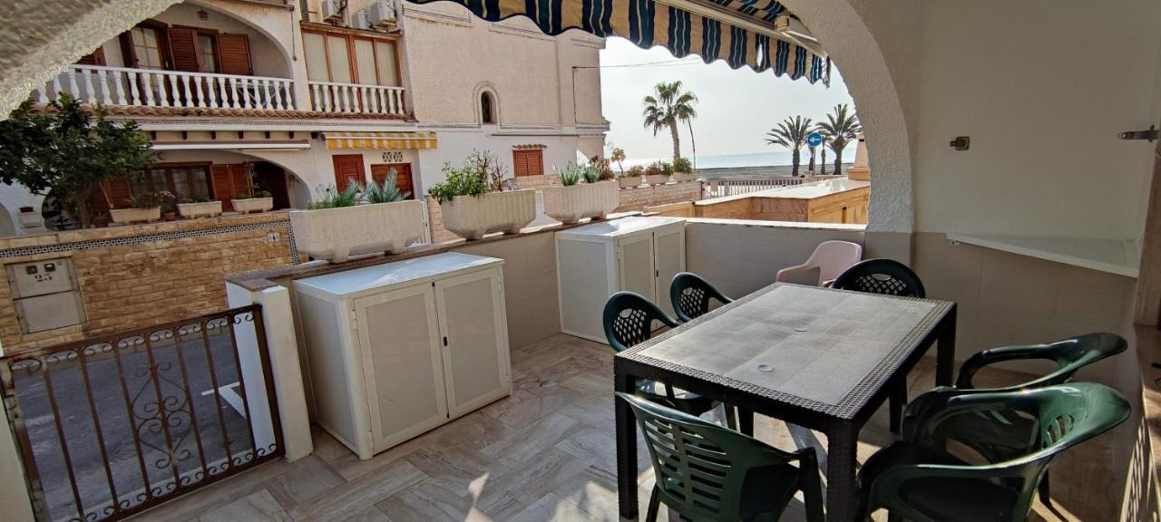 Beach Breeze Townhouse By The Beach Santa Pola Exterior photo